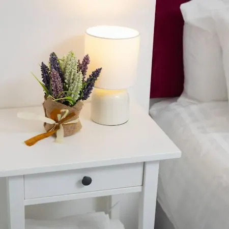 Comfortable 3 Bedrooms House - Ideal For Family And Contractors - Free Wifi, Projector In Bedroom And Free Parking For 2 Cars Semesterbostad *